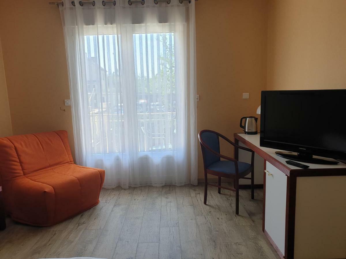 Hotel Pedagogique Coeur D'Apcher Saint-Chely-d'Apcher Ngoại thất bức ảnh